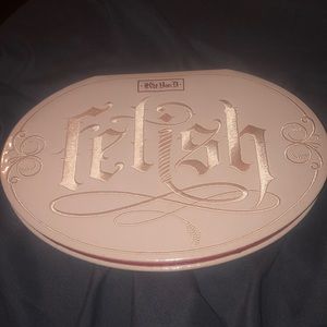 Kat Von D highlight blush palette